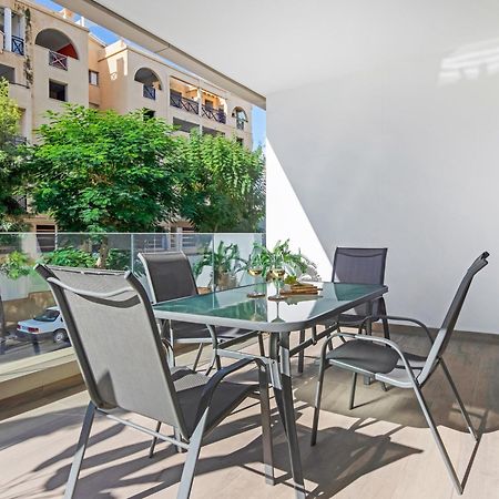 Sanders Evolution Apartment Limassol Bagian luar foto
