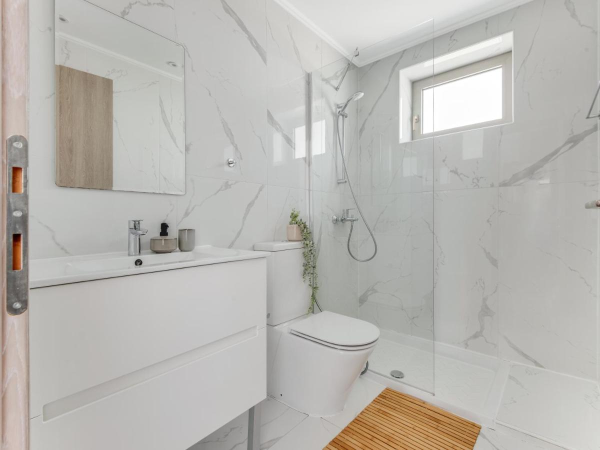 Sanders Evolution Apartment Limassol Bagian luar foto